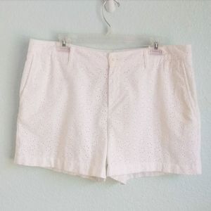 FADED GLORY | White Eyelet Cotton Shorts Si